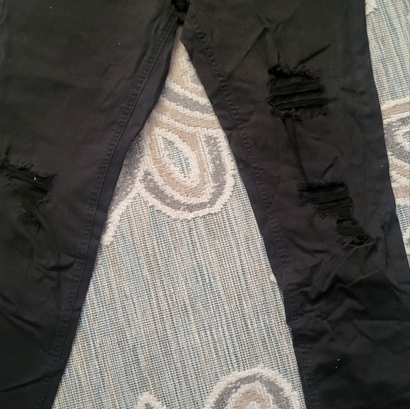 High-Rise Skinny Stress Jeans - Picture 2 of 4